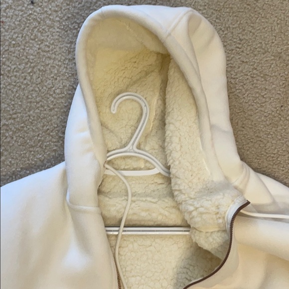 Too Big - Picture 2 of 4